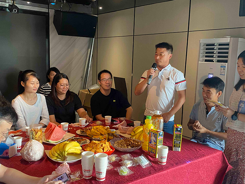 2023年第三季度员工生日会